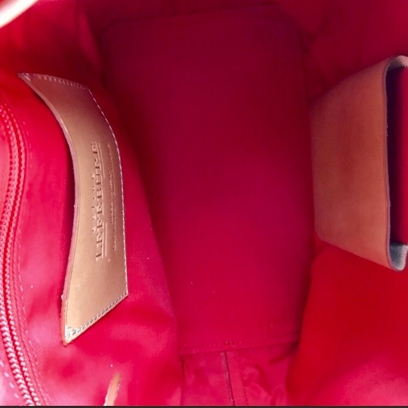 ❌SOLD❌ Celine Lefebure Leather Bucket Crossbody - Picture 7 of 8